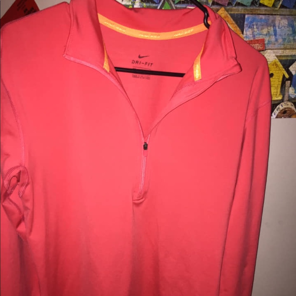 Nike pullover